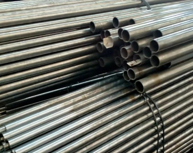 DIN 17175 Heat Resistant Seamless Steel Pipe